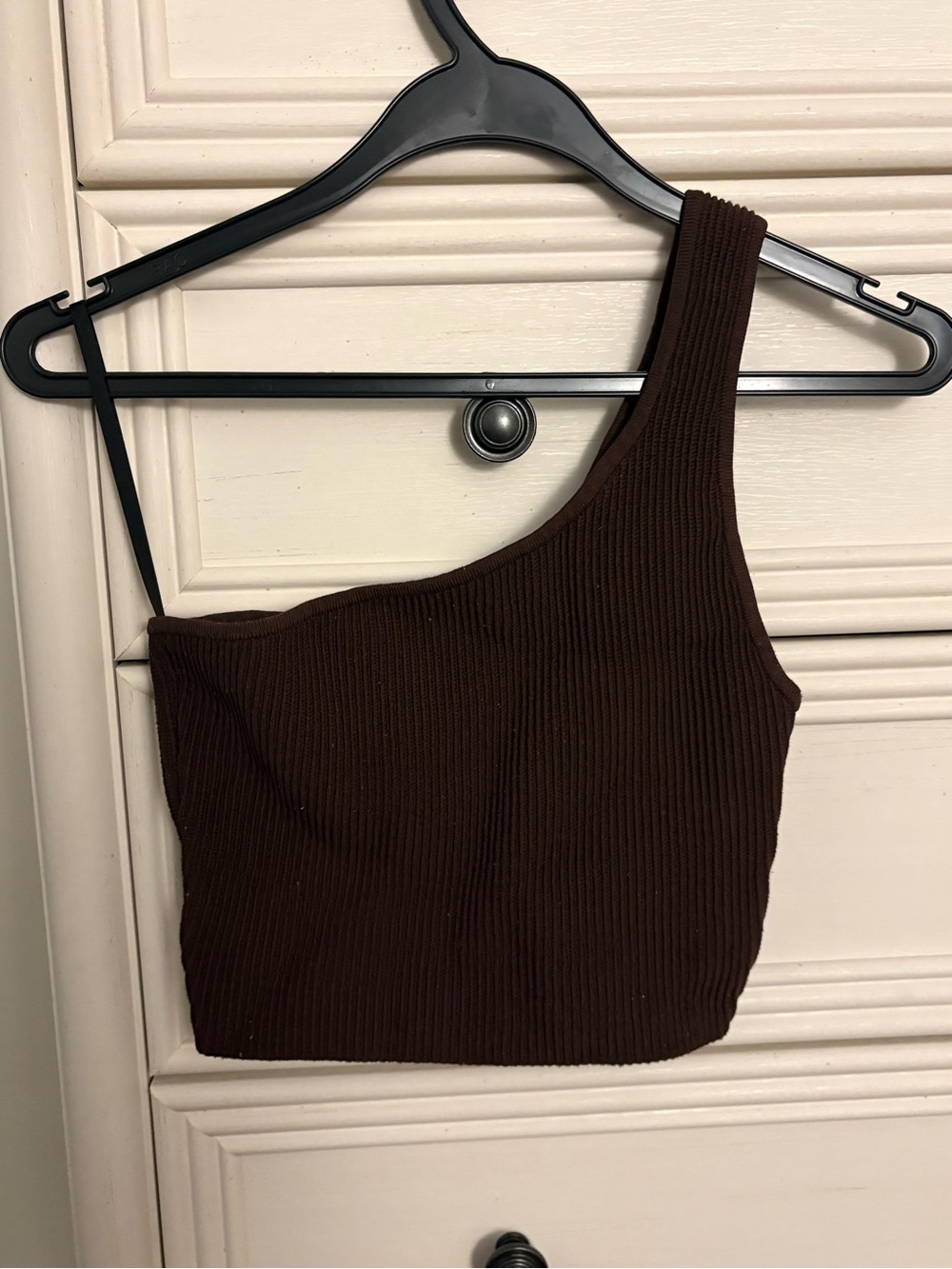 Babaton One-Shoulder Ribbed Tank Top - Dark Brown